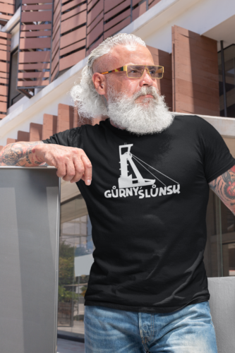 t-shirt-mockup-of-a-trendy-middle-aged-man-with-sunglasses-28422